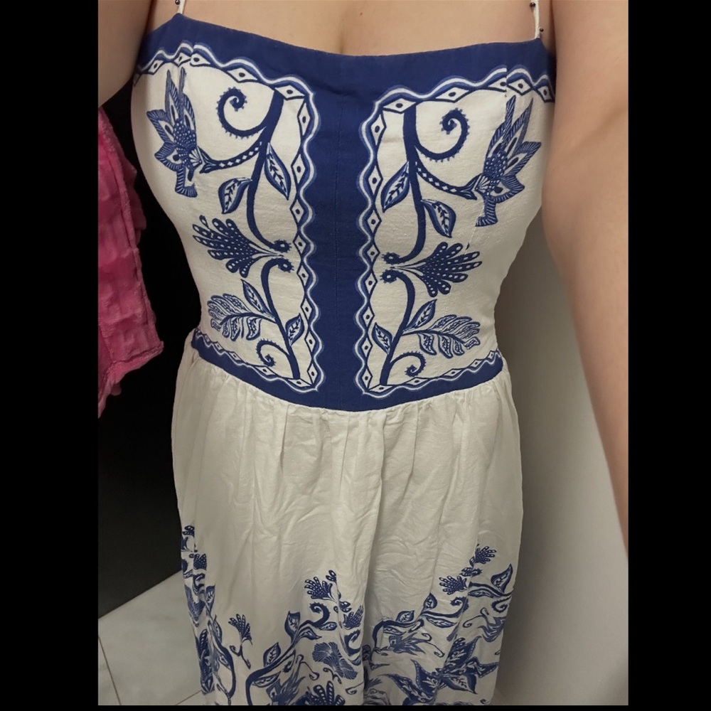 FARM RIO Blue & White Spaghetti-Strap Maxi Dress - Picture 10 of 14